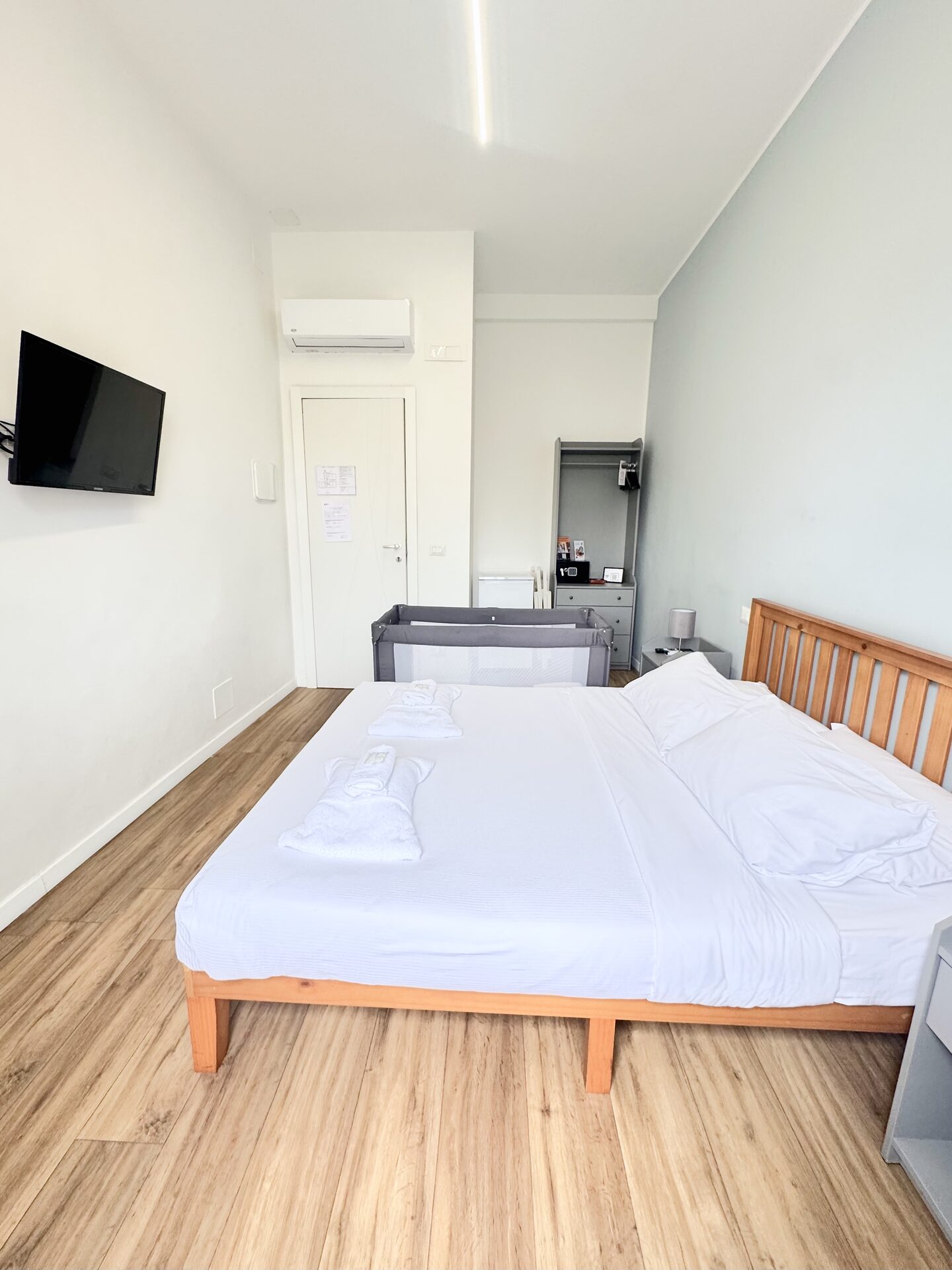 Luna Room, camera con lettino